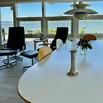 Casa vacanze Magical Front Row Sea Views At Anslet *