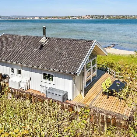 Magical Front Row Sea Views At Anslet * Haderslev