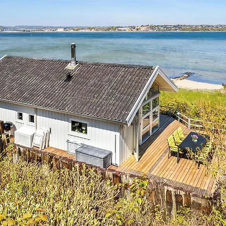 Ferienhaus Magical Front Row Sea Views At Anslet Haderslev