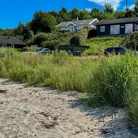 Magical Front Row Sea Views At Anslet Ferienhaus Haderslev