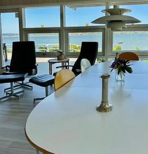 別荘 Magical Front Row Sea Views At Anslet Beach *