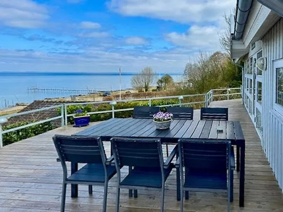 Magical Front Row Sea Views At Anslet Beach * ハザスレウ